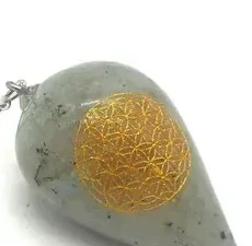 Pendule gravé labradorite "fleur de vie" 4cm