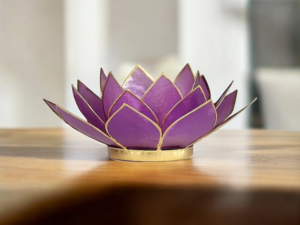Bougeoir Fleur de Lotus lilas et or