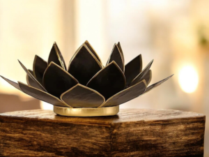 Bougeoir Fleur de Lotus noir foncé
