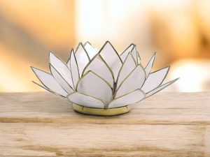Bougeoir Fleur de Lotus Blanc et Or – Pureté et Sérénité