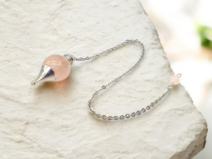 Pendule sphère en Quartz Rose 4 cm